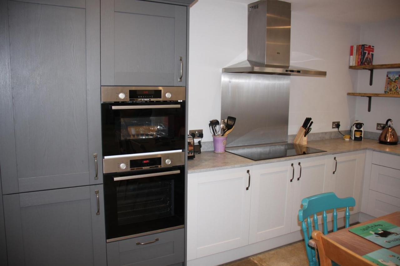 Wonderfully Spacious Luxury Holiday Cottage Billingshurst Eksteriør billede